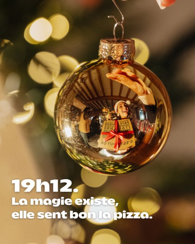 Ahhh décembre ✨

Le mois où tout devient doux, magique, mais surtout le mois où on a officiellement le droit de tout manger sans regret 🙄

Et aucune soirée d’hiver n’est réellement parfaite tant qu’une pizza bien chaude n’a pas fait son entrée. 

Il te manque la tienne ? Direction le lien en bio 🍕

#tuttipizza #tuttilovers #pizzalovers #pizzatime #pizzagram #italianfood #pizzafoodie #sudouestfrance #pizzarecipe #foodstagram #pizzaholic #pizzafood #pizzarecipe
