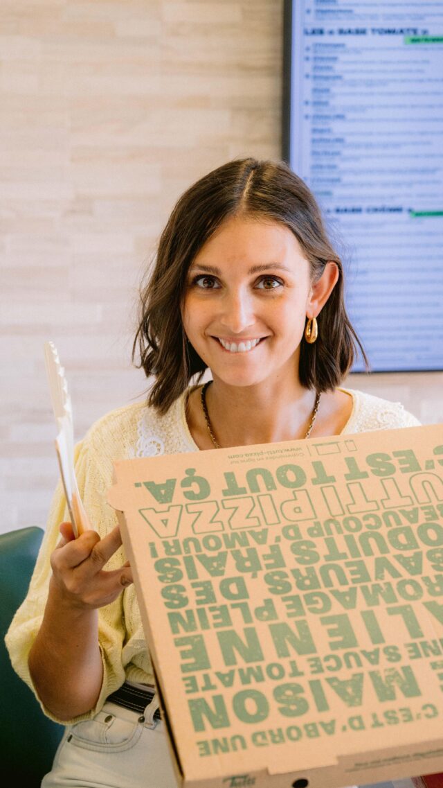 😮‍💨 A chaque fois qu’on la regarde, on dirait qu’elle nous supplie !

#tuttipizza #tuttilovers #pizzalovers #pizzatime #pizzagram #italianfood #pizzafoodie #sudouestfrance #pizzarecipe #foodstagram #pizzaholic #pizzafood #pizzarecipe #fyp #foryou #trend