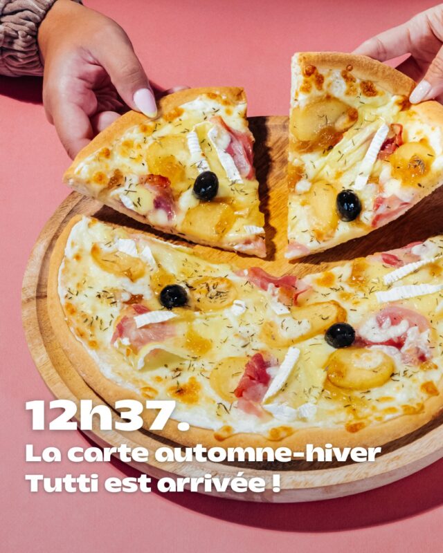 Ça y est, la carte automne-hiver Tutti est là ! 😍

Parce que quand les jours raccourcissent, que les plaids ressortent… nos envies de comfort food aussi ! 🧣

Nos nouvelles recettes sont là pour réchauffer ton corps (et ton petit cœur aussi ❤️).

Des pizzas qui sentent bon la gourmandise, le fromage fondant et les soirées cocooning !

Rendez-vous vite dans le lien en bio. 

#tuttipizza #tuttilovers #pizzalovers #pizzatime #pizzagram #italianfood #pizzafoodie #sudouestfrance #pizzarecipe #foodstagram #pizzaholic #pizzafood #pizzarecipe